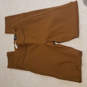 RW&CO Skinny Jegging Dress Pant In Camel Colour